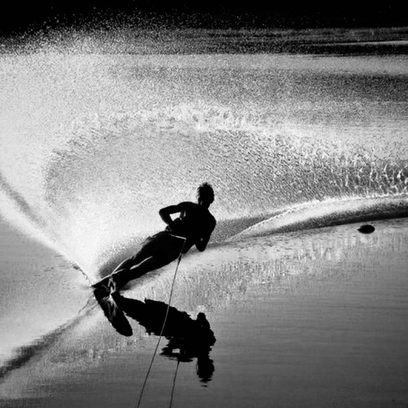 LIKE 4 LIVE. 👁️NEED U. Head in the clouds feet in the sand! - Picture 6 of 10